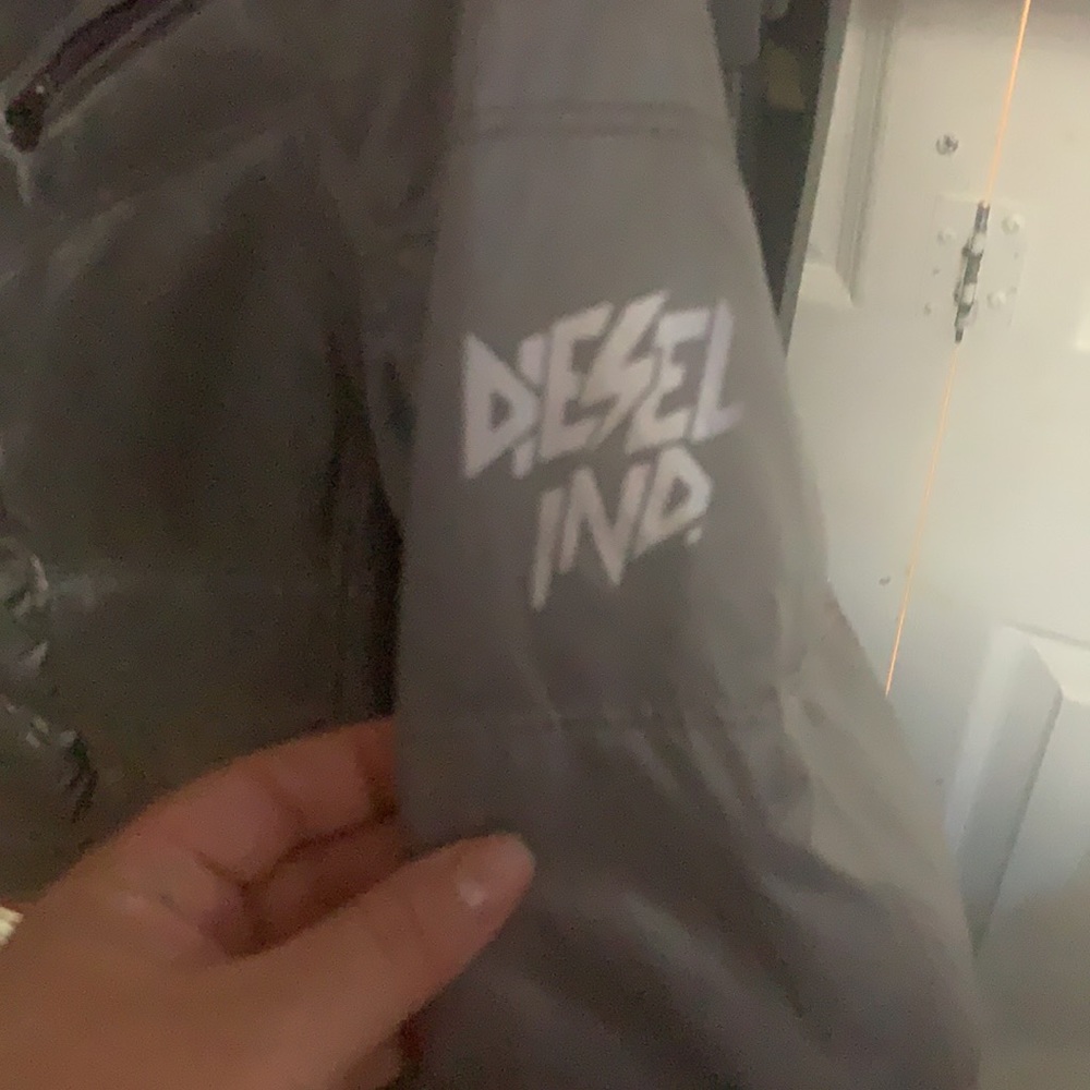 Diésel jacket 🧥 - Picture 3 of 4